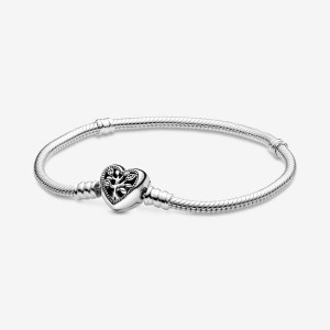 Pandora Moments Family Tree Heart Clasp Snake Chain Bracelet Sterling Silver | 48763-GRXK