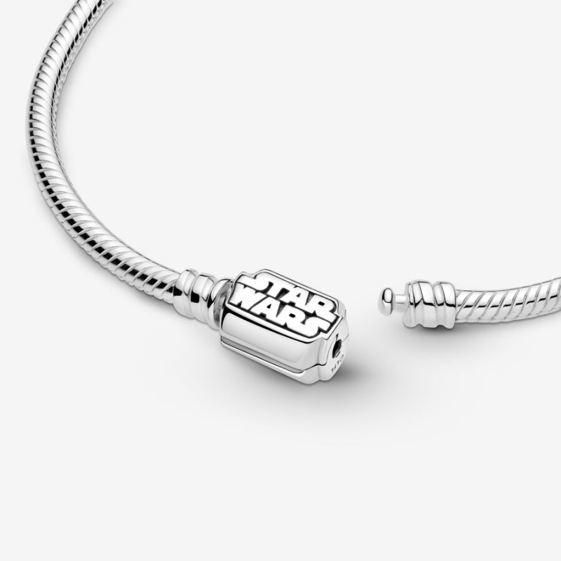 Pandora Moments Star Wars Snake Chain Clasp Bracelet Sterling Silver | 82150-OWXS