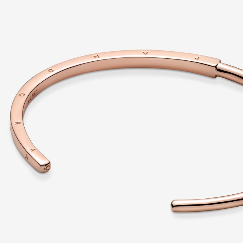 Pandora Signature I-D Open Bangle Rose Gold Plated | 03916-KMZA