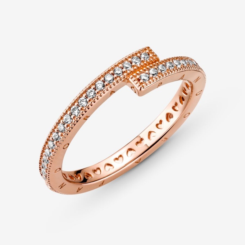 Pandora Sparkling Overlapping Ring Rose Gold Plated | 67320-XARN